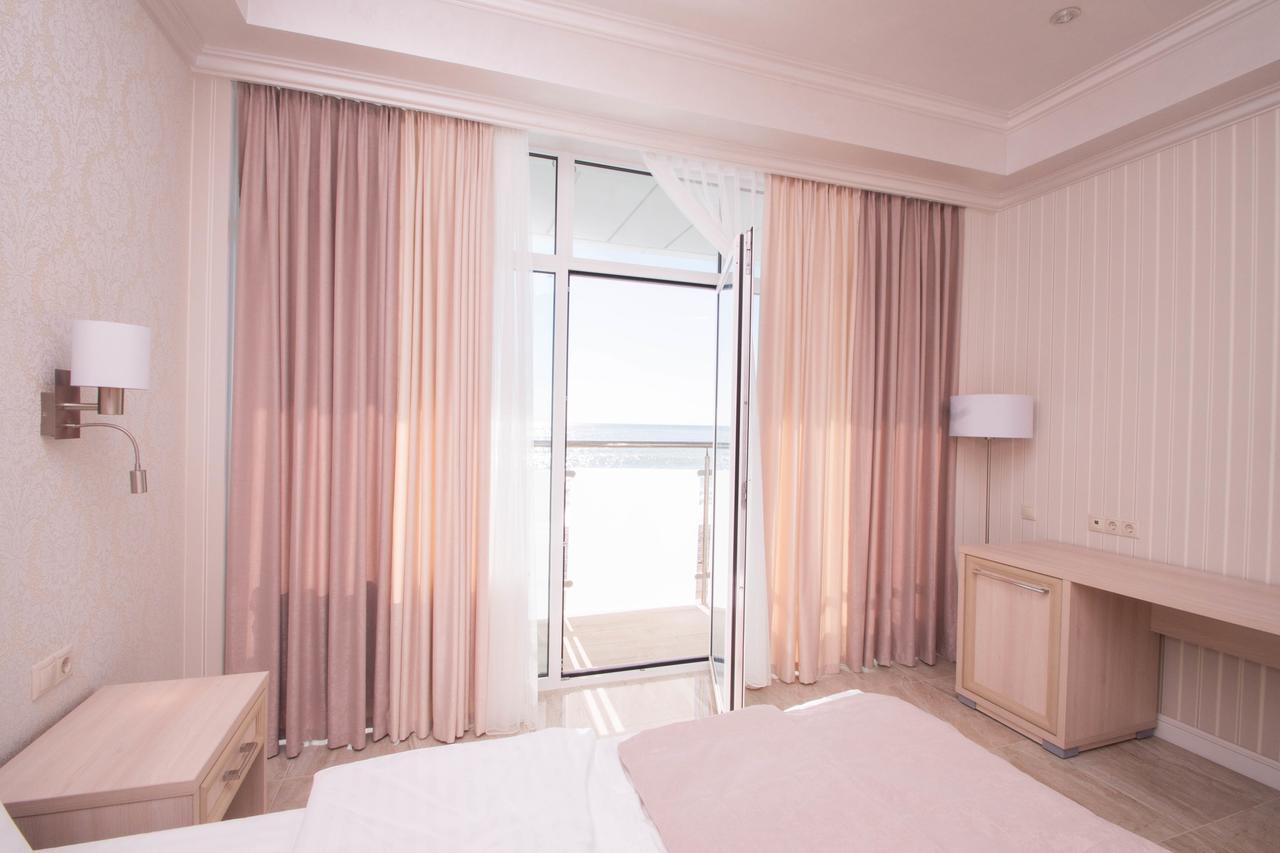 Hotel Cheluskintsev 加格拉 外观 照片