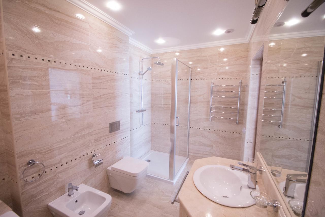 Hotel Cheluskintsev 加格拉 外观 照片