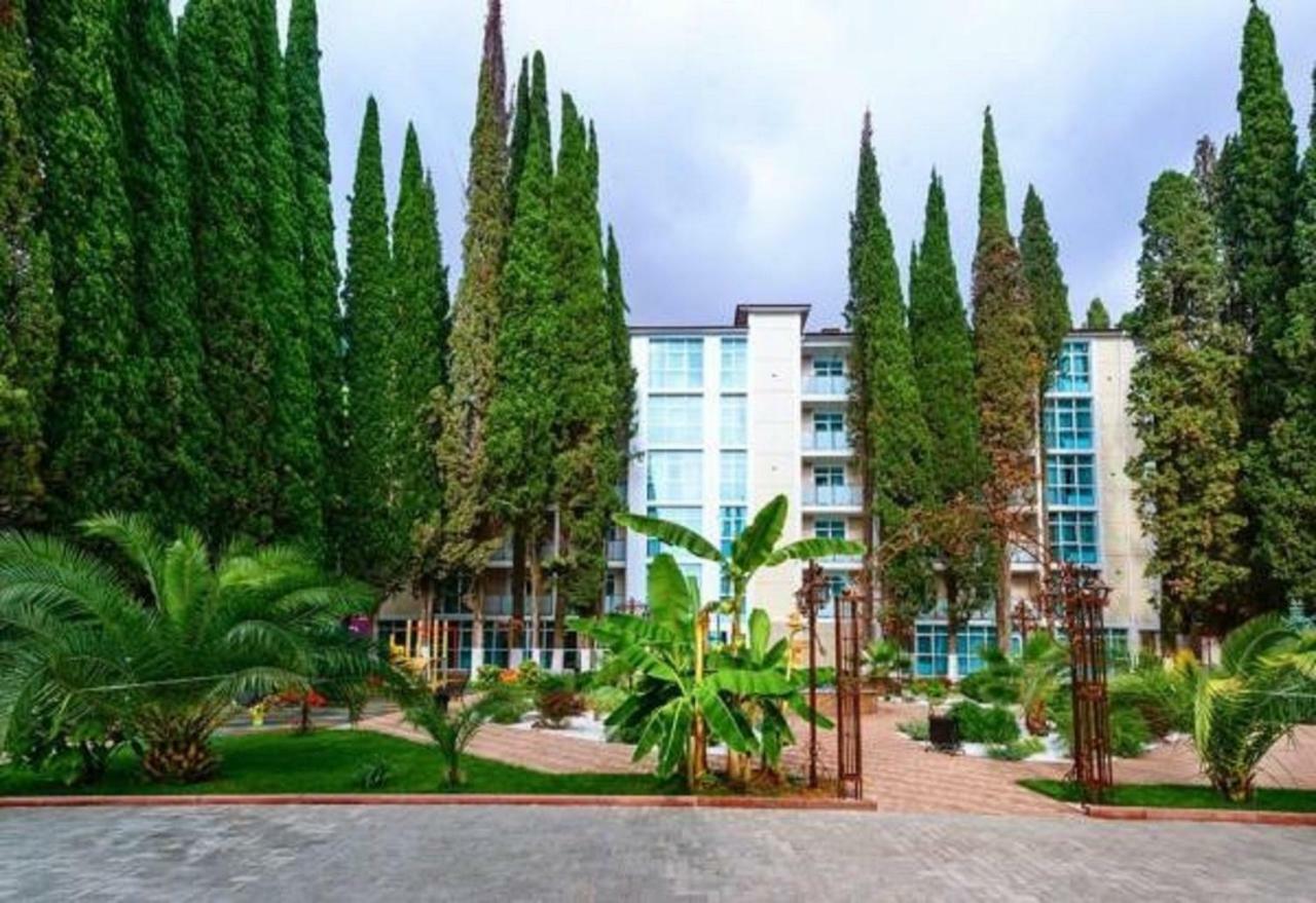 Hotel Cheluskintsev 加格拉 外观 照片